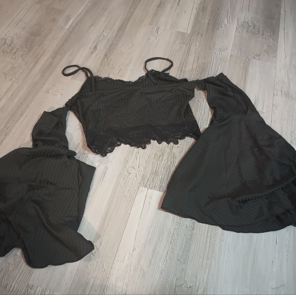 Top - Picture 3 of 4